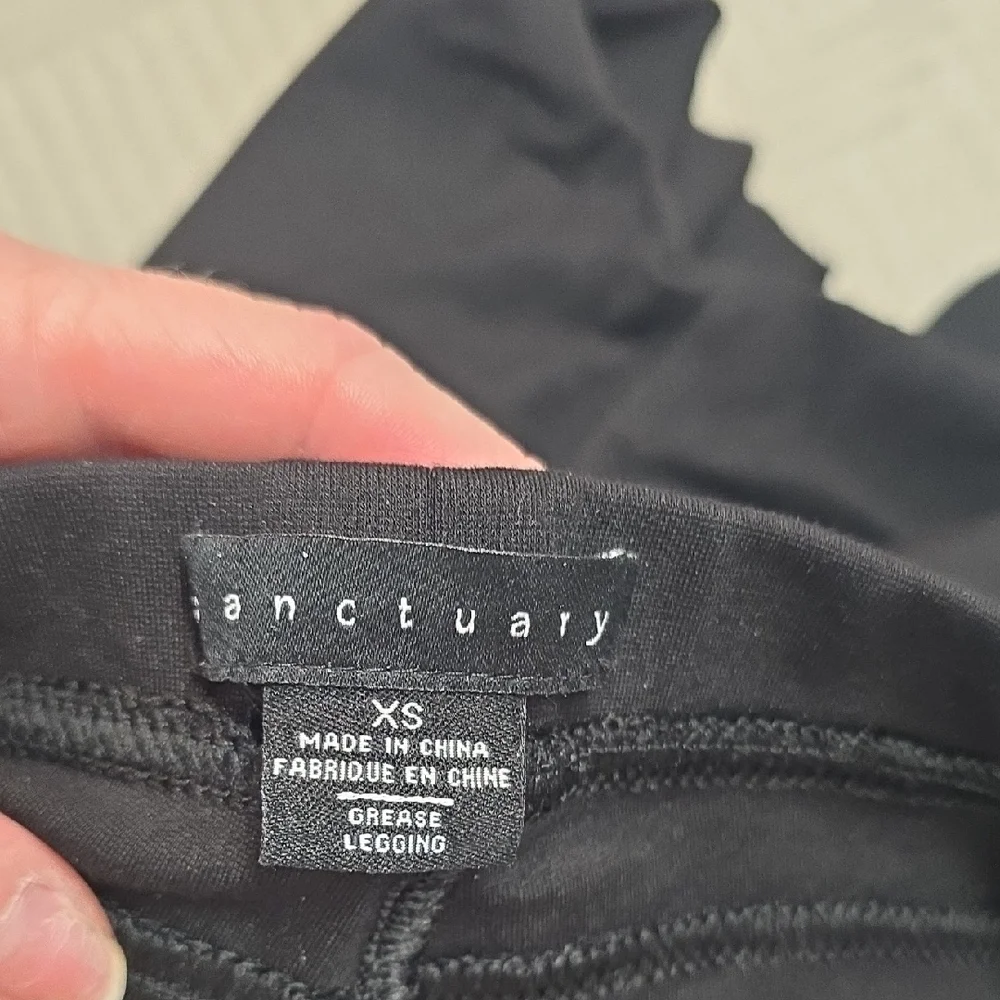 Sanctuary Classic Black Women's Leggings - Picture 12 of 12
